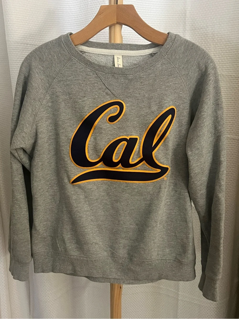 Cal crewneck Sweatshirt in Grey with Navy and Gold - Picture 2 of 5